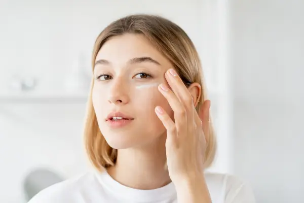 Under Eye dark circle